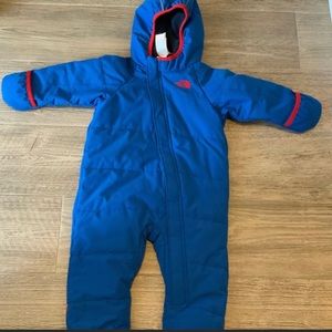 North Face snowsuit size 12-18 month